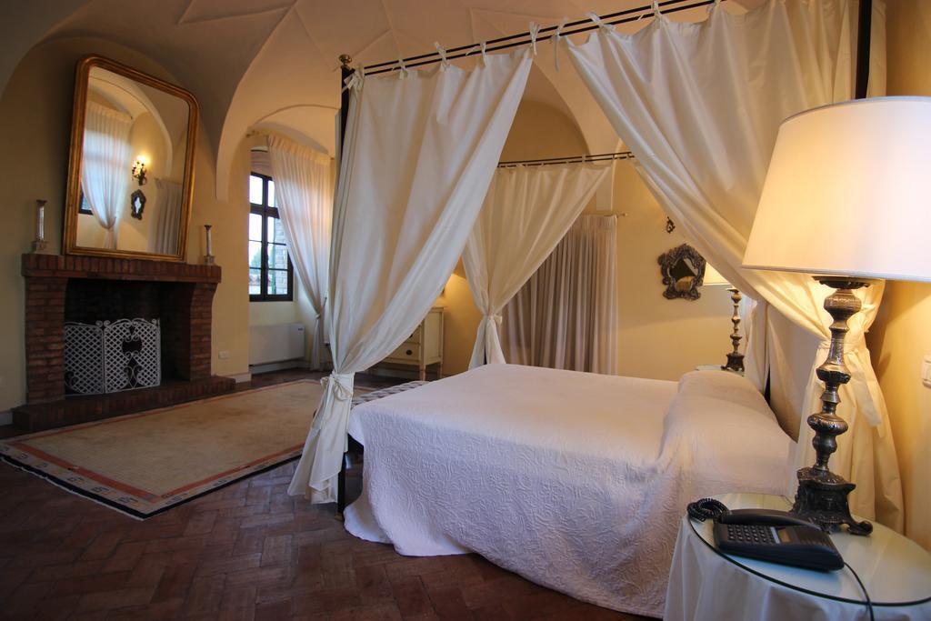 Suite mit Poolblick